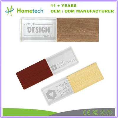 Un disque flash USB élégant en cristal avec couleur bois pour le mariage et la photographie